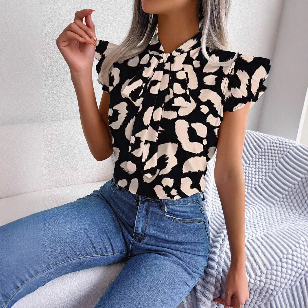 Stylish Short Sleeve Commuter Top For Modern Women