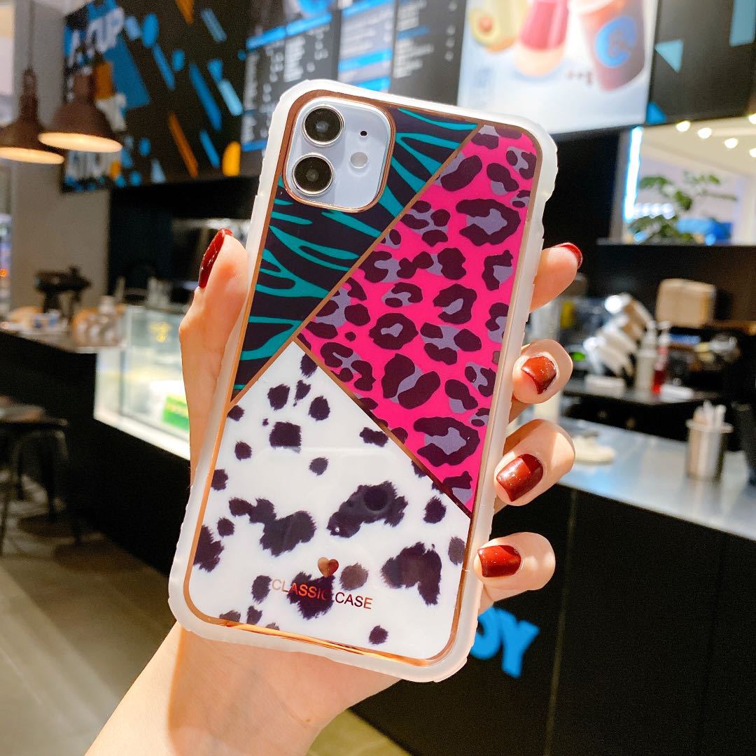 Leopard Print Heart Pattern Electroplated Protective Silicone Phone Case