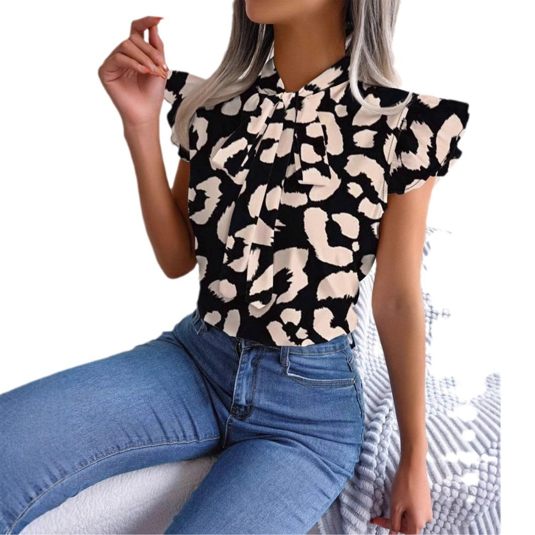 Stylish Short Sleeve Commuter Top For Modern Women