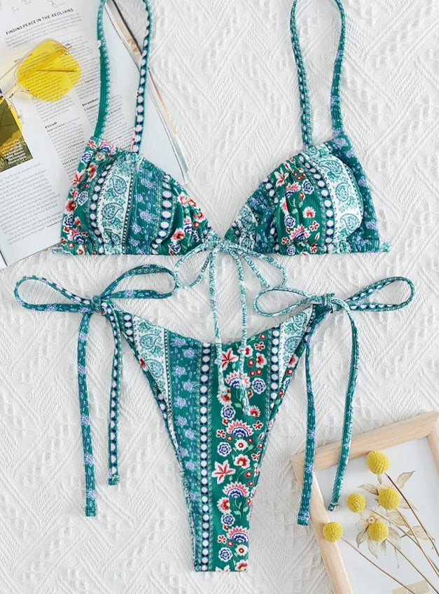 European American Back Bikini Swimsuit for Chic Summer Days-Green-Theone Apparel