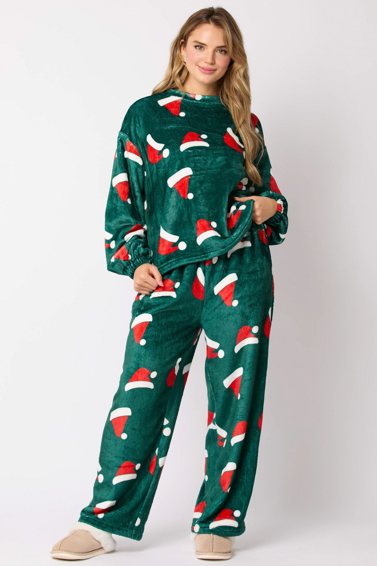Women's Velvety Santa Hat Patterned Two Piece Pajama Set-Theone Apparel