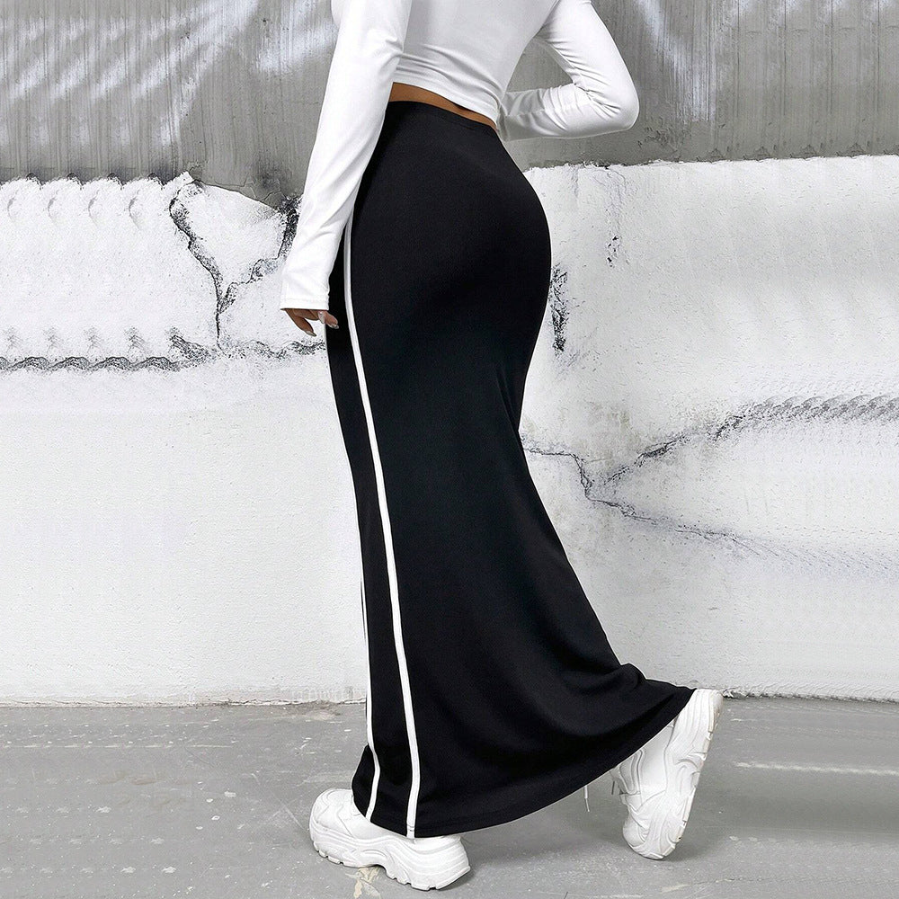 Female Elegant Contrasting Color Design Half Skirt