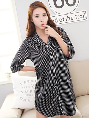 Camicia da sonno setosa con rifinitura