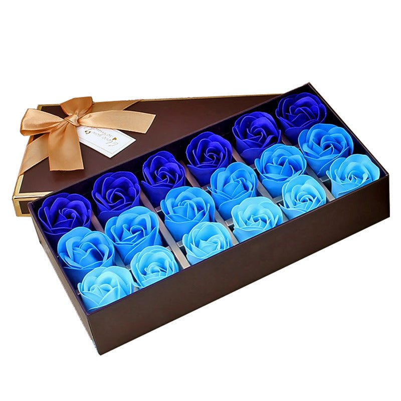 Adorable 18 Mini Roses Gift Box - THEONE APPAREL